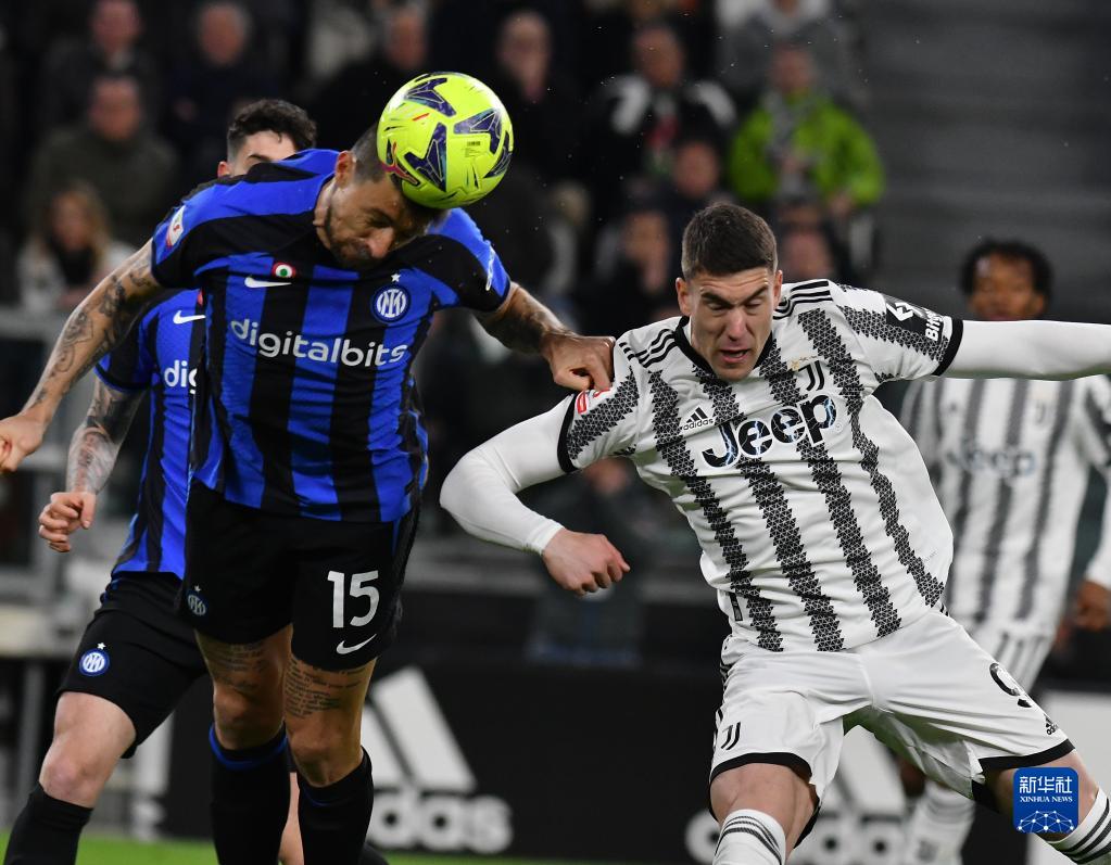 斯基拉：切尔西签下哈维-西蒙斯（斯基拉：切尔西完成哈维-西蒙斯签约）