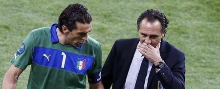 罗马诺都称很少见！萨拉赫炮轰利物浦，很难继续在安菲尔德效力了（罗马诺称罕见一幕：萨拉赫怒批利物浦，或难再留安菲尔德）