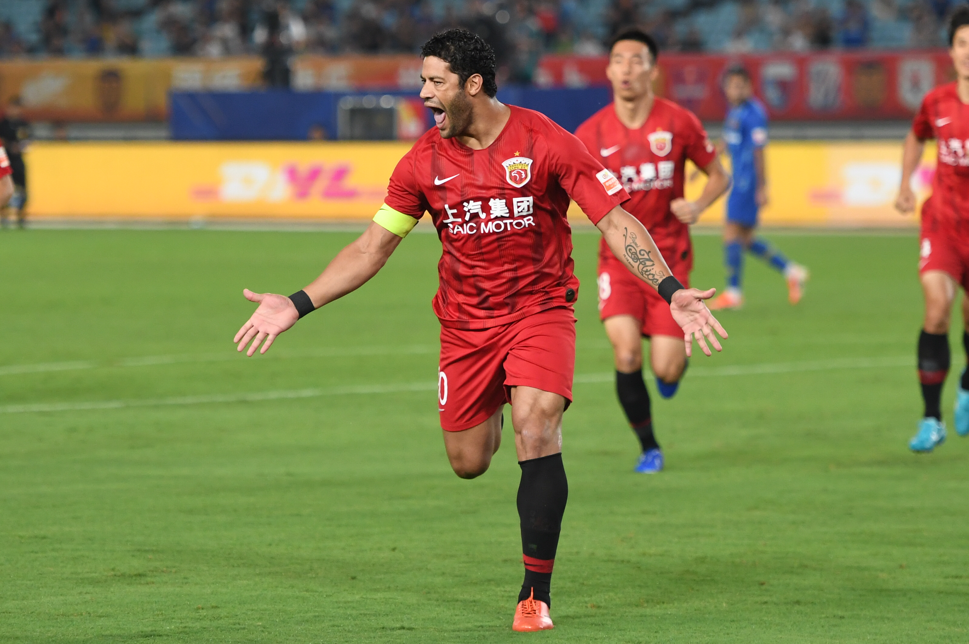 圣保罗官方：奥斯卡被确诊为迷走神经性晕厥，目前情况稳定（圣保罗通报：奥斯卡确诊迷走神经性晕厥，状态已稳定）