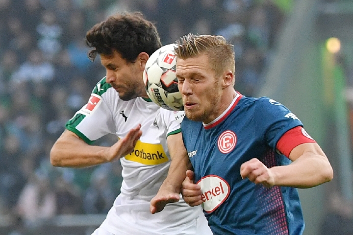 掘金核心连续两场三双（掘金领袖连场砍下三双）