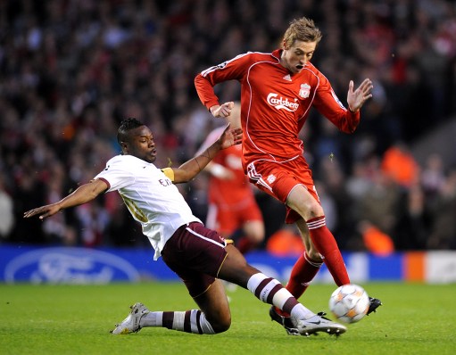 4-0，19岁德国新星精确制导，率队完胜不莱梅，逼近德甲前四（19岁德国新星导演4-0大胜不莱梅，德甲前四近在咫尺）