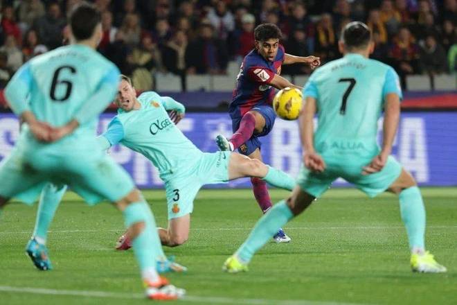 球队再一次完成大逆转（球队又一次上演绝地翻盘）